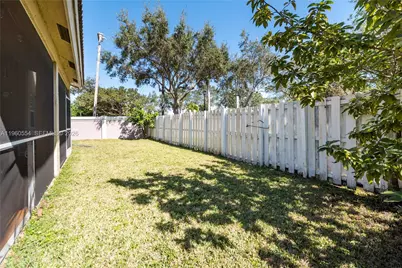 2260 NW 137th Ave, Sunrise, FL 33323 - Photo 28