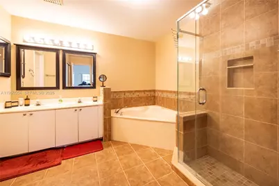 2260 NW 137th Ave, Sunrise, FL 33323 - Photo 22