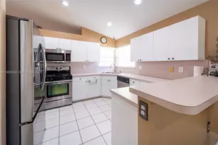 2260 NW 137th Ave, Sunrise, FL 33323 - Photo 12