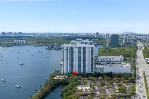 17301 Biscayne Blvd, North Miami Beach, FL 33160 - Photo 2