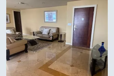 100 Lincoln Rd #PH4, Miami Beach, FL 33139 - Photo 16