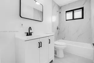 528 NW 3rd Ct, Hallandale Beach, FL 33009 - Photo 24