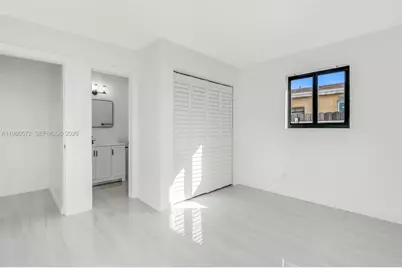 528 NW 3rd Ct, Hallandale Beach, FL 33009 - Photo 18