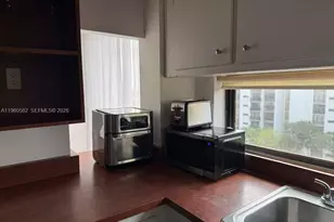 17011 N Bay Rd, Sunny Isles Beach, FL 33160 - Photo 6