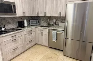 5161 Collins Ave, Miami Beach, FL 33140 - Photo 18