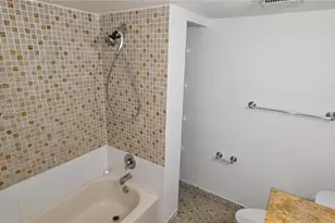 10425 SW 112th Ave, Miami, FL 33176 - Photo 16
