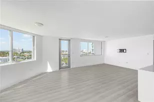 7135 Collins Ave, Miami Beach, FL 33141 - Photo 6