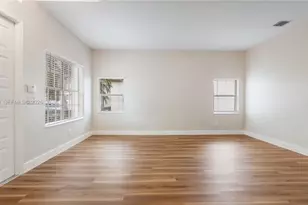 17036 NW 15th St, Pembroke Pines, FL 33028 - Photo 8