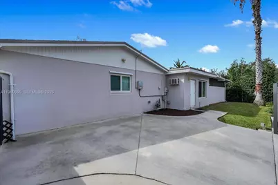 8100 SW 92nd Ct, Miami, FL 33173 - Photo 28