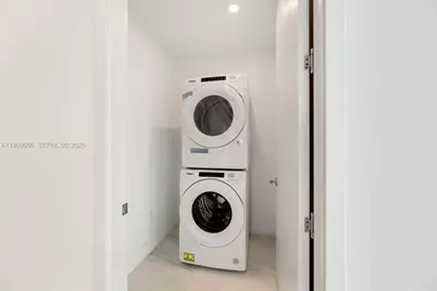 17550 Collins Ave #505, Sunny Isles Beach, FL 33160 - Photo 8