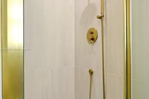 9132 Froude Ave, Surfside, FL 33154 - Photo 18