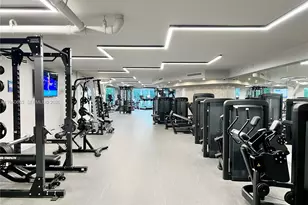 400 South Pointe Dr, Miami Beach, FL 33139 - Photo 34