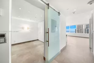 400 South Pointe Dr, Miami Beach, FL 33139 - Photo 24