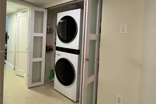 16699 Collins Ave, Sunny Isles Beach, FL 33160 - Photo 22