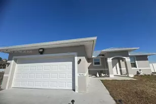 9042 E Broad Cir, Labelle, FL 33935 - Photo 2