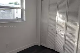 1461 SW 5th St, Miami, FL 33135 - Photo 8