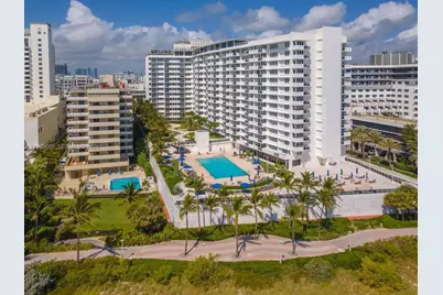 100 Lincoln Rd #307, Miami Beach, FL 33139 - Photo 2