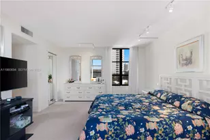 600 Three Islands Boulevard, Hallandale Beach, FL 33009 - Photo 24