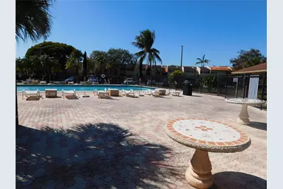 14211 Kendale Lakes Cir #14211, Miami, FL 33183 - Photo 6