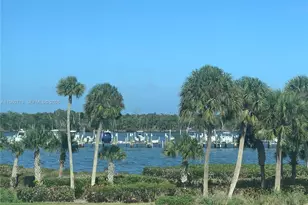 6102 SE Landing Way, Stuart, FL 34997 - Photo 4