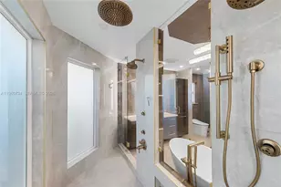 2567 Montclaire Cir, Weston, FL 33327 - Photo 30