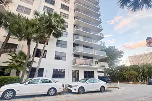 18151 NE 31st Ct, Aventura, FL 33160 - Photo 1