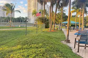 18151 NE 31st Ct, Aventura, FL 33160 - Photo 30