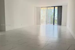 18151 NE 31st Ct, Aventura, FL 33160 - Photo 2