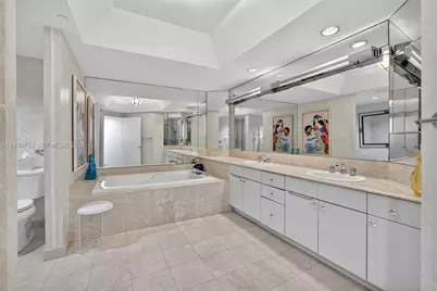 2000 Island Bl #1109, Aventura, FL 33160 - Photo 48