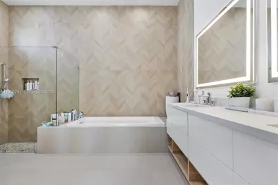 3502 Ashwood Cir N, Hollywood, FL 33312 - Photo 38