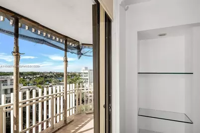 6061 Collins Ave #7A, Miami Beach, FL 33140 - Photo 6