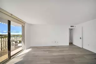 6061 Collins Ave, Miami Beach, FL 33140 - Photo 22