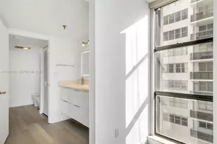 6061 Collins Ave, Miami Beach, FL 33140 - Photo 26