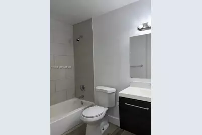 5510 N Lakewood Cir N #524, Margate, FL 33063 - Photo 12