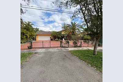 101 S Royal Poinciana Blvd, Miami Springs, FL 33166 - Photo 1