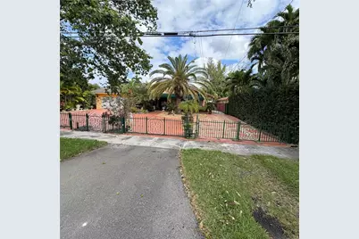 101 S Royal Poinciana Blvd, Miami Springs, FL 33166 - Photo 2