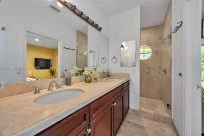 3233 Gifford Ln #3233, Coconut Grove, FL 33133 - Photo 10