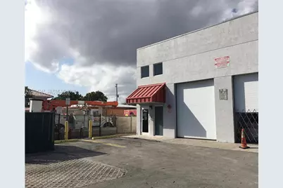 7121 SW 43 St, Miami, FL 33155 - Photo 2