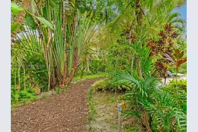 4209 Pinewood Ln, Weston, FL 33331 - Photo 64