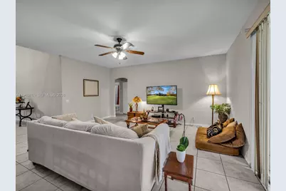 4209 Pinewood Ln, Weston, FL 33331 - Photo 22