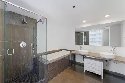 475 Brickell Ave #3513, Miami, FL 33131 - Photo 8