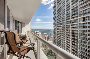 475 Brickell Ave, Miami, FL 33131 - Photo 14