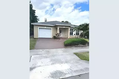 2953 NW 10th Ct, Fort Lauderdale, FL 33311 - Photo 1