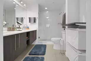 7661 NW 107th Ave, Doral, FL 33178 - Photo 16
