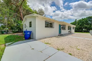 9391 NW 5th Ave, Miami, FL 33150 - Photo 4