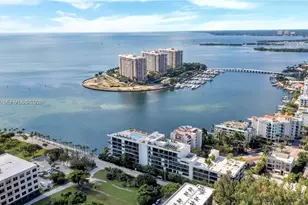 3581 E Glencoe St, Coconut Grove, FL 33133 - Photo 32