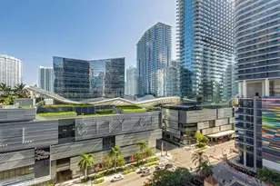 45 SW 9th St, Miami, FL 33130 - Photo 20