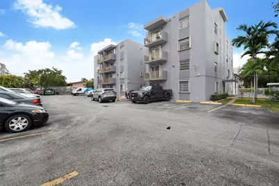1661 SW 3rd St #25, Miami, FL 33135 - Photo 24