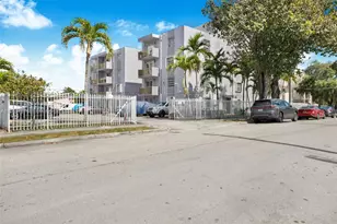 1661 SW 3rd St, Miami, FL 33135 - Photo 22