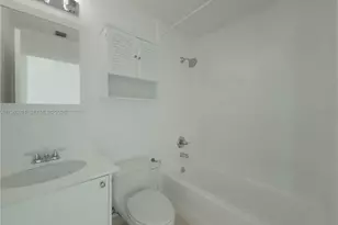 60 SW 13rd St, Miami, FL 33130 - Photo 10